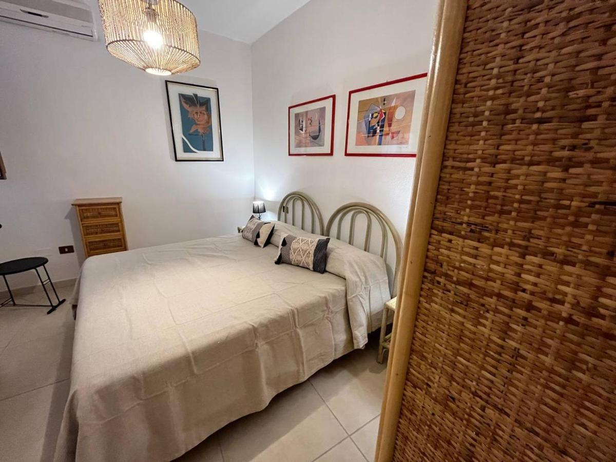 Hotel Dimora Del Chiostro à Oristano Extérieur photo